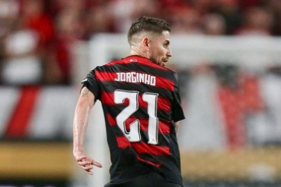Debut Apik Jorginho, Kontribusi Umpan Gol dan Bawa Flamengo Menang 2-0
